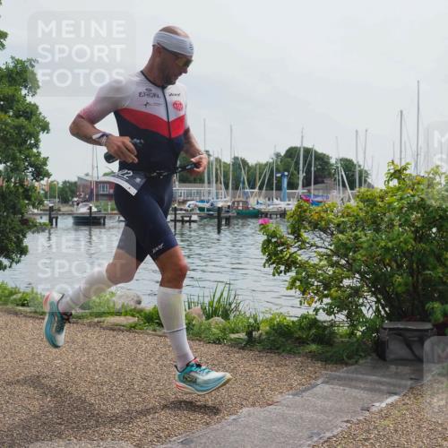 22.06.2025 - Viking Triathlon KatJ http://msf.ph/oto/8112343 22.06.2025 12:48:13 Laufen 122 meine-sportfotos.de