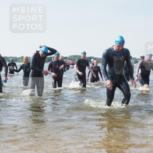 22.06.2025 - Viking Triathlon KatJ http://msf.ph/oto/8112365 22.06.2025 10:40:34 Schwimmen 44, 228, 235, 239, 254, 266, 275, 291, 325, 361, 375, 511, 514, 556, 644, 655, 657 meine-sportfotos.de