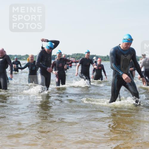 22.06.2025 - Viking Triathlon KatJ http://msf.ph/oto/8112373 22.06.2025 10:40:34 Schwimmen 44, 228, 235, 239, 254, 266, 275, 291, 325, 361, 375, 511, 514, 556, 644, 655, 657 meine-sportfotos.de