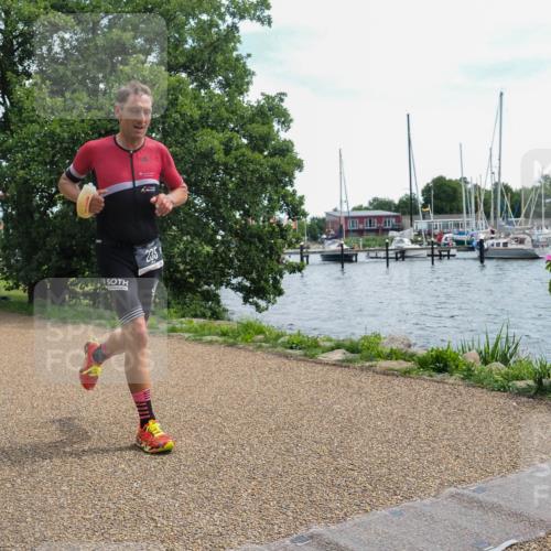 22.06.2025 - Viking Triathlon KatJ http://msf.ph/oto/8112423 22.06.2025 13:21:48 Laufen 235 meine-sportfotos.de