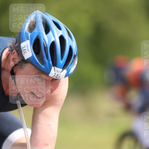 22.06.2025 - Viking Triathlon Yannick Fuchs http://msf.ph/oto/8112470 22.06.2025 11:37:10 Radfahren 346, 355, 410, 434, 527 meine-sportfotos.de