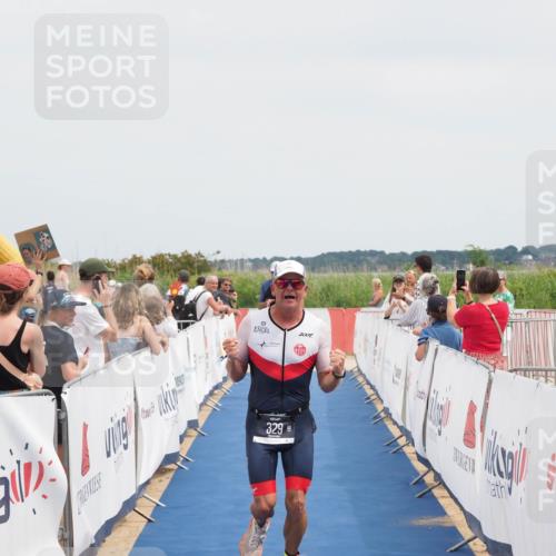 22.06.2025 - Viking Triathlon MichiJ http://msf.ph/oto/8112527 22.06.2025 14:53:44 Ziel 329, 478 meine-sportfotos.de