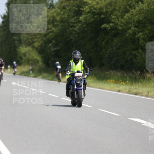 22.06.2025 - Viking Triathlon Yannick Fuchs http://msf.ph/oto/8112589 22.06.2025 11:37:25 Radfahren 55, 63, 244, 342, 602, 607, 630, 631 meine-sportfotos.de