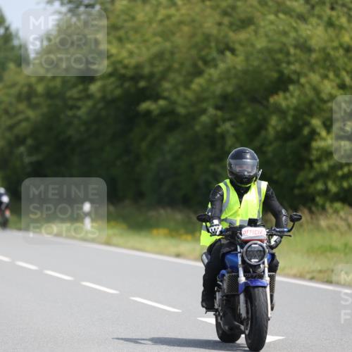 22.06.2025 - Viking Triathlon Yannick Fuchs http://msf.ph/oto/8112625 22.06.2025 11:37:26 Radfahren 16, 55, 63, 244, 342, 602, 607, 630, 631 meine-sportfotos.de