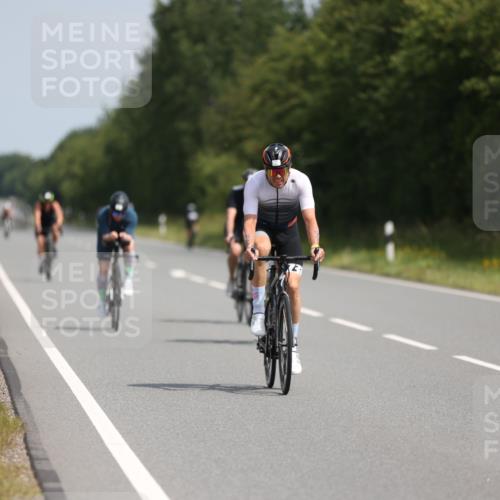 22.06.2025 - Viking Triathlon Yannick Fuchs http://msf.ph/oto/8112663 22.06.2025 11:37:28 Radfahren 16, 55, 63, 244, 342, 607, 630, 631 meine-sportfotos.de