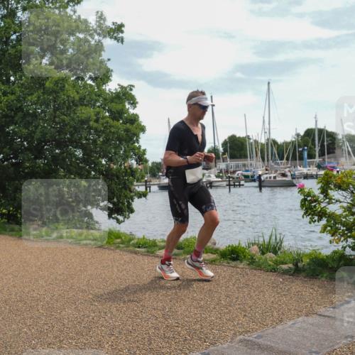 22.06.2025 - Viking Triathlon KatJ http://msf.ph/oto/8112679 22.06.2025 13:22:09 Laufen 34 meine-sportfotos.de