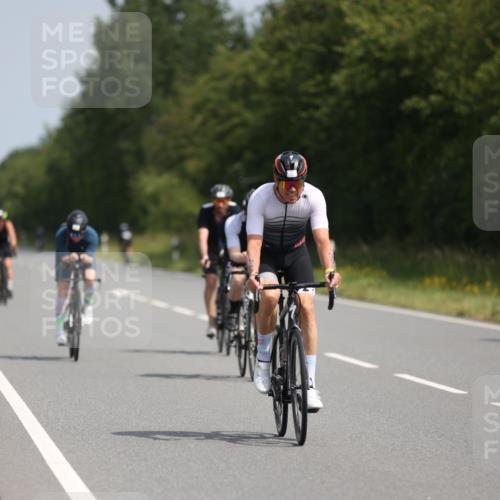 22.06.2025 - Viking Triathlon Yannick Fuchs http://msf.ph/oto/8112686 22.06.2025 11:37:29 Radfahren 16, 55, 63, 244, 342, 607, 630, 631 meine-sportfotos.de