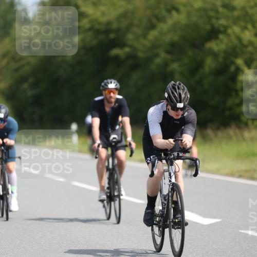 22.06.2025 - Viking Triathlon Yannick Fuchs http://msf.ph/oto/8112715 22.06.2025 11:37:31 Radfahren 16, 55, 63, 244, 342, 607, 631 meine-sportfotos.de