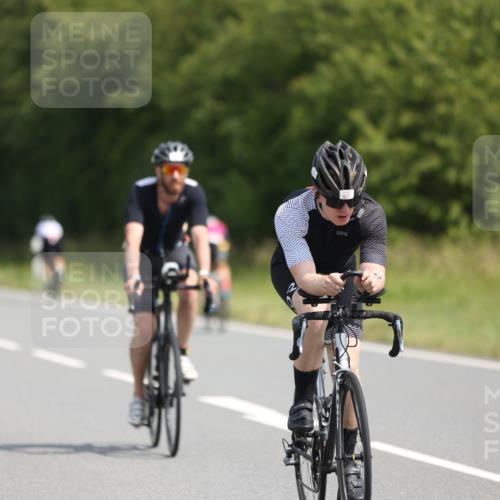 22.06.2025 - Viking Triathlon Yannick Fuchs http://msf.ph/oto/8112733 22.06.2025 11:37:31 Radfahren 16, 55, 63, 244, 342, 607, 631 meine-sportfotos.de