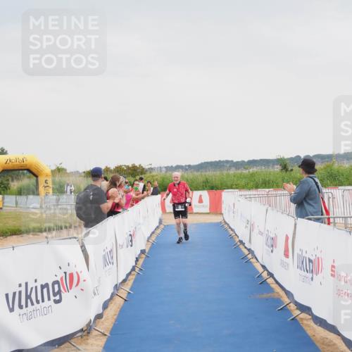 22.06.2025 - Viking Triathlon MichiJ http://msf.ph/oto/8112750 22.06.2025 16:43:10 Ziel 39 meine-sportfotos.de