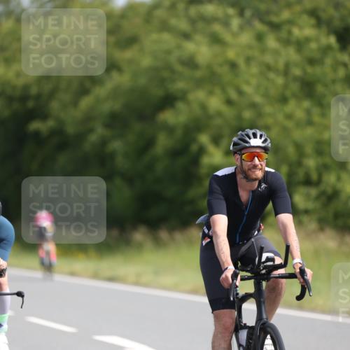 22.06.2025 - Viking Triathlon Yannick Fuchs http://msf.ph/oto/8112757 22.06.2025 11:37:32 Radfahren 16, 55, 63, 244, 342, 607, 631 meine-sportfotos.de