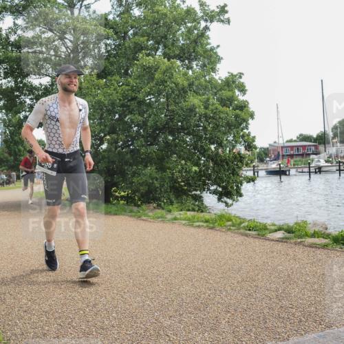 22.06.2025 - Viking Triathlon KatJ http://msf.ph/oto/8112767 22.06.2025 13:22:23 Laufen 33, 396 meine-sportfotos.de
