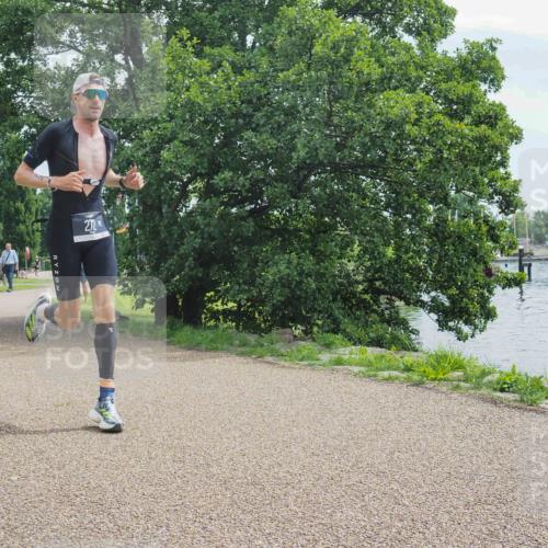 22.06.2025 - Viking Triathlon KatJ http://msf.ph/oto/8112782 22.06.2025 12:49:38 Laufen 272 meine-sportfotos.de