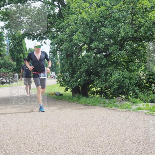 22.06.2025 - Viking Triathlon KatJ http://msf.ph/oto/8112864 22.06.2025 12:50:02 Laufen 176 meine-sportfotos.de
