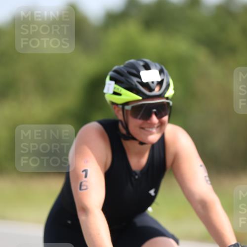 22.06.2025 - Viking Triathlon Yannick Fuchs http://msf.ph/oto/8112894 22.06.2025 11:37:37 Radfahren 16, 147, 244, 438 meine-sportfotos.de
