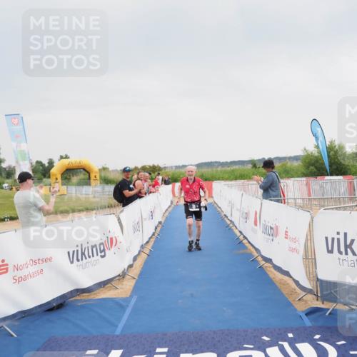 22.06.2025 - Viking Triathlon MichiJ http://msf.ph/oto/8112979 22.06.2025 16:43:13 Ziel 39 meine-sportfotos.de