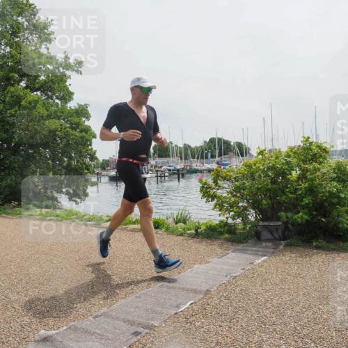 22.06.2025 - Viking Triathlon KatJ http://msf.ph/oto/8112984 22.06.2025 12:50:04 Laufen 176 meine-sportfotos.de