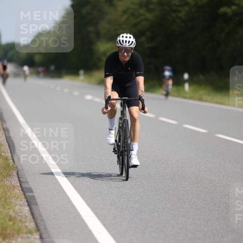 22.06.2025 - Viking Triathlon Yannick Fuchs http://msf.ph/oto/8112993 22.06.2025 11:37:52 Radfahren 457, 501, 520, 619 meine-sportfotos.de
