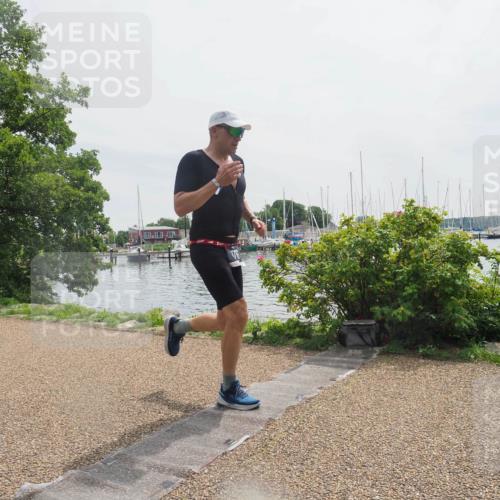 22.06.2025 - Viking Triathlon KatJ http://msf.ph/oto/8112996 22.06.2025 12:50:04 Laufen 176 meine-sportfotos.de