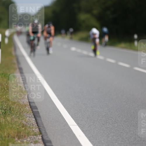 22.06.2025 - Viking Triathlon Yannick Fuchs http://msf.ph/oto/8113074 22.06.2025 11:38:01 Radfahren 4, 71, 480, 520, 609, 629 meine-sportfotos.de