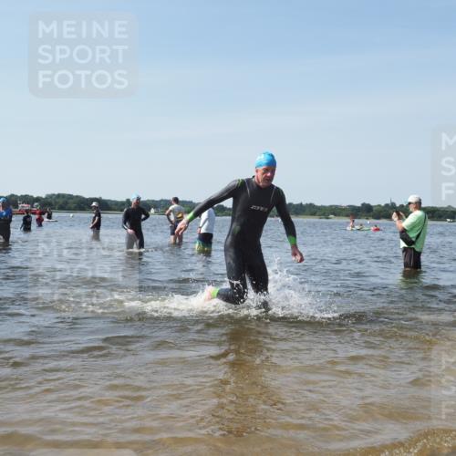 22.06.2025 - Viking Triathlon KatJ http://msf.ph/oto/8113252 22.06.2025 10:41:00 Schwimmen 59, 153, 389, 397, 496, 530 meine-sportfotos.de
