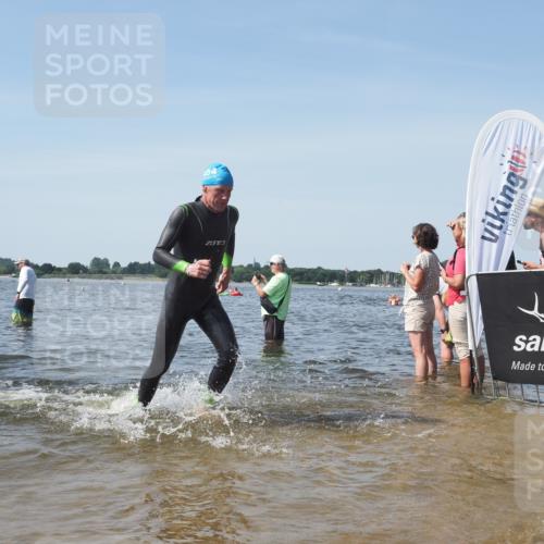 22.06.2025 - Viking Triathlon KatJ http://msf.ph/oto/8113289 22.06.2025 10:41:00 Schwimmen 59, 153, 389, 397, 496, 530 meine-sportfotos.de
