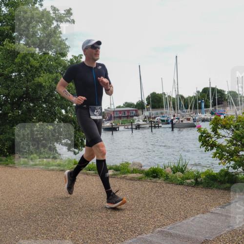 22.06.2025 - Viking Triathlon KatJ http://msf.ph/oto/8113311 22.06.2025 13:23:02 Laufen 427 meine-sportfotos.de