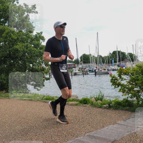 22.06.2025 - Viking Triathlon KatJ http://msf.ph/oto/8113328 22.06.2025 13:23:02 Laufen 427 meine-sportfotos.de