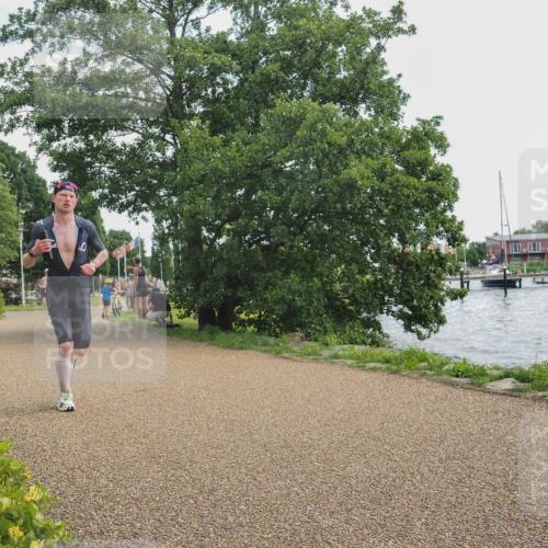 22.06.2025 - Viking Triathlon KatJ http://msf.ph/oto/8113389 22.06.2025 13:23:06 Laufen 526 meine-sportfotos.de
