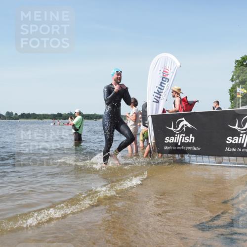 22.06.2025 - Viking Triathlon KatJ http://msf.ph/oto/8113392 22.06.2025 10:41:09 Schwimmen 153, 314, 389, 496, 631 meine-sportfotos.de