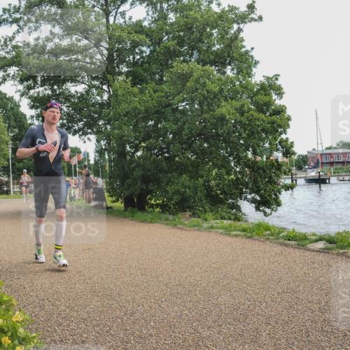 22.06.2025 - Viking Triathlon KatJ http://msf.ph/oto/8113403 22.06.2025 13:23:06 Laufen 526 meine-sportfotos.de