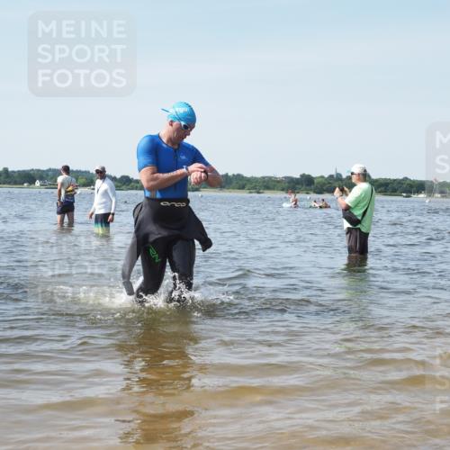 22.06.2025 - Viking Triathlon KatJ http://msf.ph/oto/8113437 22.06.2025 10:41:12 Schwimmen 94, 153, 314, 389, 496, 631 meine-sportfotos.de