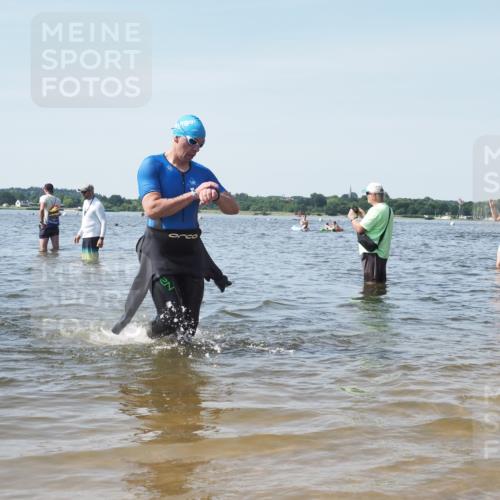 22.06.2025 - Viking Triathlon KatJ http://msf.ph/oto/8113444 22.06.2025 10:41:13 Schwimmen 94, 153, 314, 389, 390, 496, 631 meine-sportfotos.de