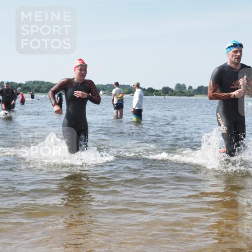 22.06.2025 - Viking Triathlon KatJ http://msf.ph/oto/8113563 22.06.2025 10:41:20 Schwimmen 54, 94, 314, 376, 390, 631 meine-sportfotos.de