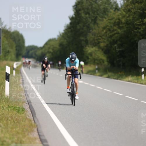 22.06.2025 - Viking Triathlon Yannick Fuchs http://msf.ph/oto/8113594 22.06.2025 11:38:40 Radfahren 68, 240, 249, 374, 483 meine-sportfotos.de