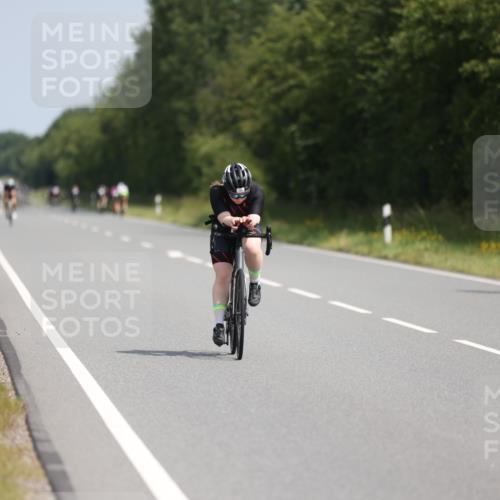 22.06.2025 - Viking Triathlon Yannick Fuchs http://msf.ph/oto/8113691 22.06.2025 11:38:45 Radfahren 68, 240 meine-sportfotos.de