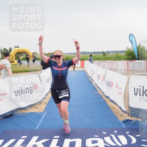 22.06.2025 - Viking Triathlon MichiJ http://msf.ph/oto/8113705 22.06.2025 16:44:51 Ziel 470 meine-sportfotos.de