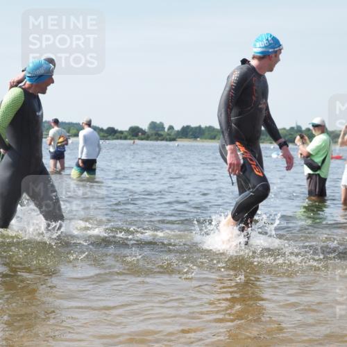 22.06.2025 - Viking Triathlon KatJ http://msf.ph/oto/8113720 22.06.2025 10:41:31 Schwimmen 54, 94, 194, 220, 376, 390, 505, 629 meine-sportfotos.de