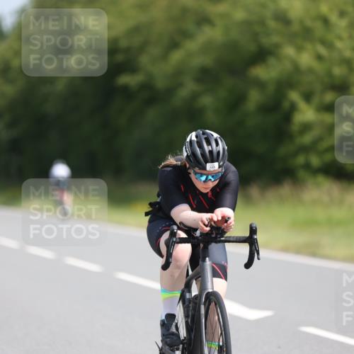 22.06.2025 - Viking Triathlon Yannick Fuchs http://msf.ph/oto/8113728 22.06.2025 11:38:47 Radfahren 68, 240 meine-sportfotos.de