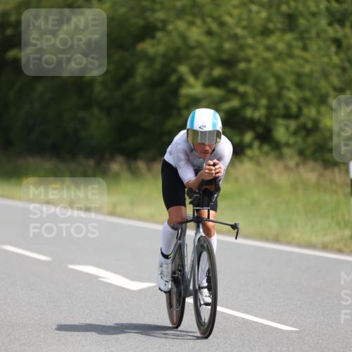 22.06.2025 - Viking Triathlon Yannick Fuchs http://msf.ph/oto/8113827 22.06.2025 11:38:58 Radfahren 53, 137, 225, 264, 278, 350, 448, 628, 654 meine-sportfotos.de