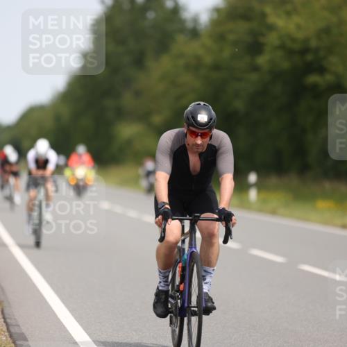22.06.2025 - Viking Triathlon Yannick Fuchs http://msf.ph/oto/8113844 22.06.2025 12:15:30 Radfahren 22, 211, 275, 641 meine-sportfotos.de