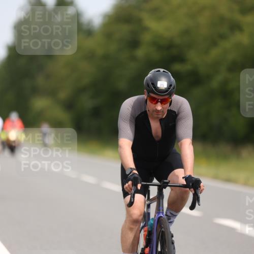 22.06.2025 - Viking Triathlon Yannick Fuchs http://msf.ph/oto/8113872 22.06.2025 12:15:31 Radfahren 22, 211, 275, 641 meine-sportfotos.de