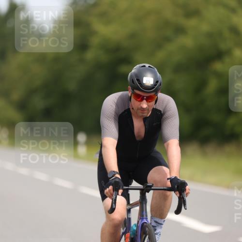 22.06.2025 - Viking Triathlon Yannick Fuchs http://msf.ph/oto/8113878 22.06.2025 12:15:31 Radfahren 22, 211, 275, 641 meine-sportfotos.de