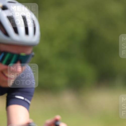 22.06.2025 - Viking Triathlon Yannick Fuchs http://msf.ph/oto/8113903 22.06.2025 11:38:59 Radfahren 53, 137, 225, 264, 278, 350, 448, 628, 654 meine-sportfotos.de