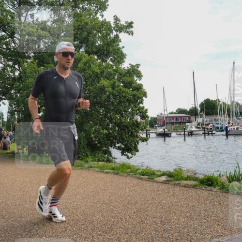 22.06.2025 - Viking Triathlon KatJ http://msf.ph/oto/8113914 22.06.2025 13:23:24 Laufen 266, 286 meine-sportfotos.de