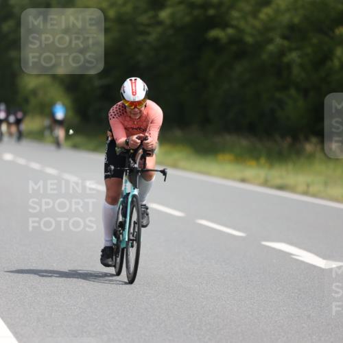22.06.2025 - Viking Triathlon Yannick Fuchs http://msf.ph/oto/8113929 22.06.2025 11:39:20 Radfahren 64, 133, 142, 146, 175, 213, 224, 226, 406, 615 meine-sportfotos.de