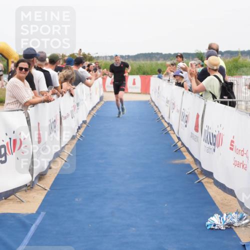 22.06.2025 - Viking Triathlon MichiJ http://msf.ph/oto/8114014 22.06.2025 15:04:51 Ziel 187, 215 meine-sportfotos.de