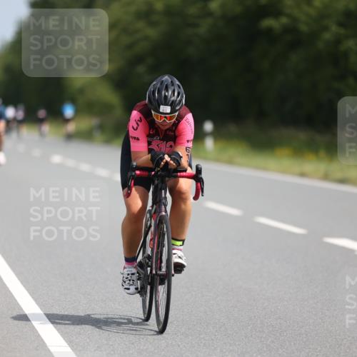 22.06.2025 - Viking Triathlon Yannick Fuchs http://msf.ph/oto/8114015 22.06.2025 11:39:22 Radfahren 64, 133, 142, 146, 175, 213, 224, 226, 263, 406, 615 meine-sportfotos.de