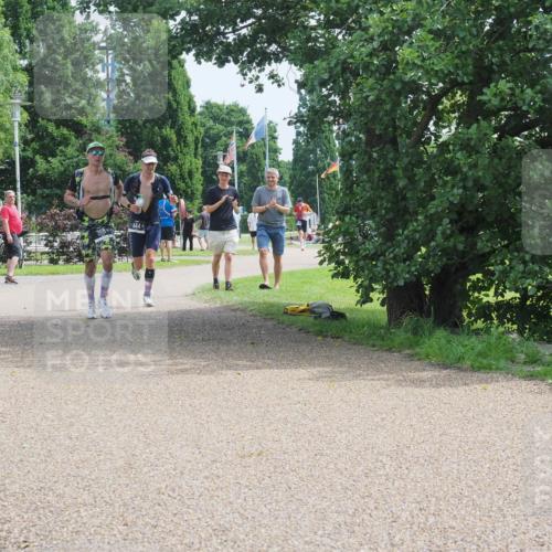 22.06.2025 - Viking Triathlon KatJ http://msf.ph/oto/8114023 22.06.2025 12:51:43 Laufen 368, 544 meine-sportfotos.de