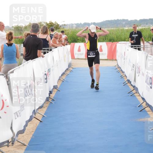 22.06.2025 - Viking Triathlon MichiJ http://msf.ph/oto/8114289 22.06.2025 16:26:11 Ziel 423 meine-sportfotos.de